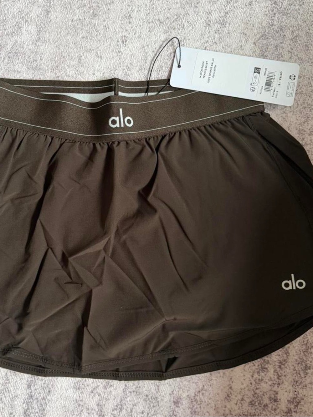 ALO Yoga Black Circle Skirt with Elastic Waistband - Picture 2 of 2